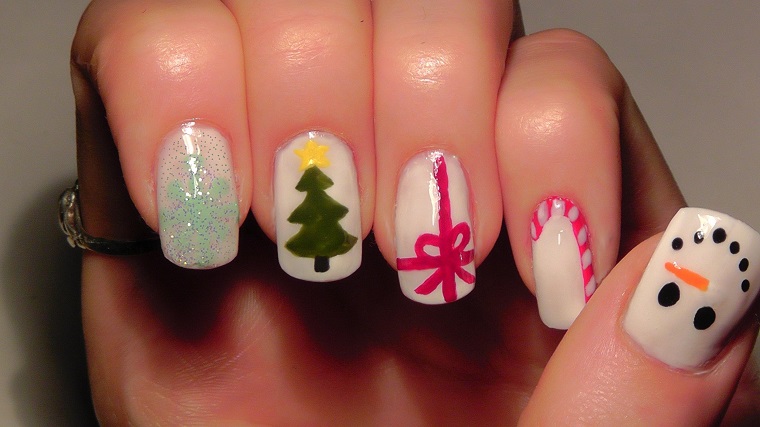 nails-for-christmas-decorations-white-background