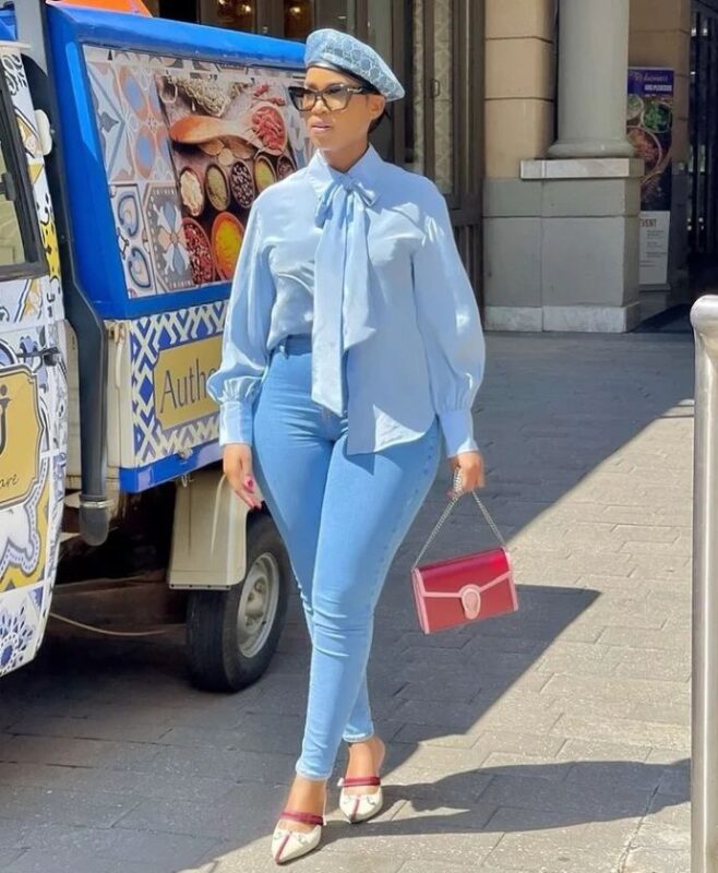 56 Ripped Jeans Outfit Ideas